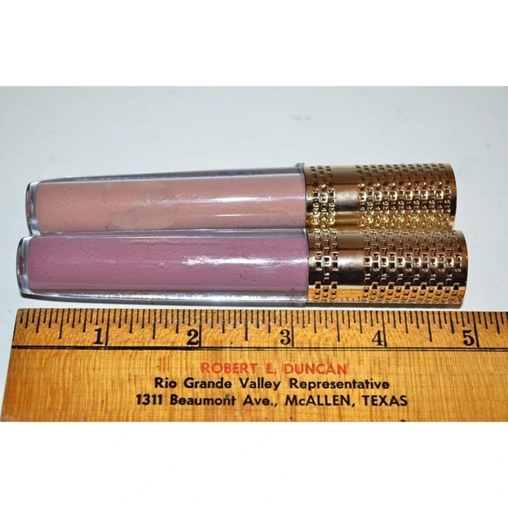 Paris Hilton Soft Matte Lip Cream Set 2 colors lip color